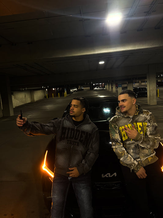 “SMOKE” ET ZIP UP