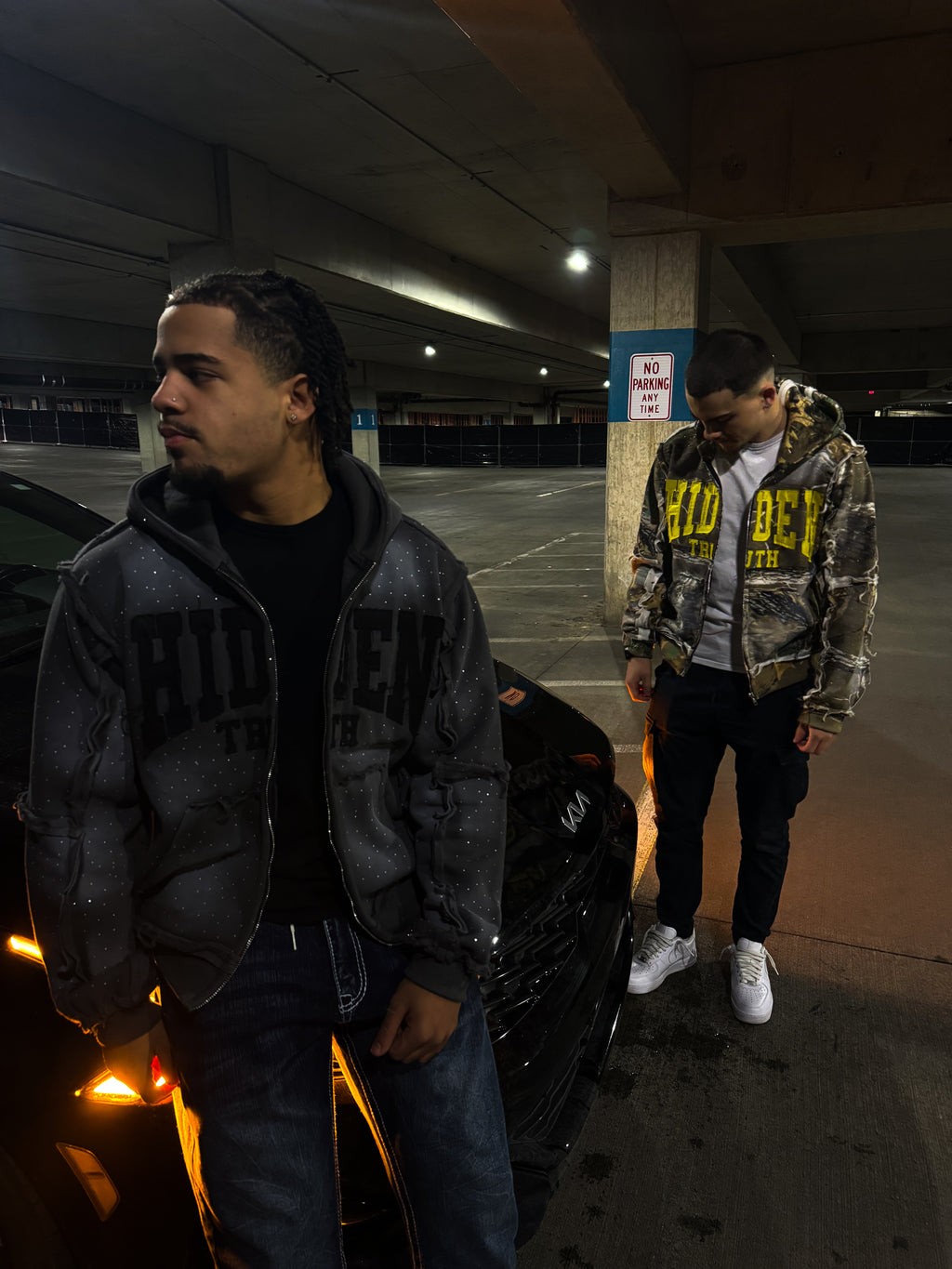 “SMOKE” ET ZIP UP